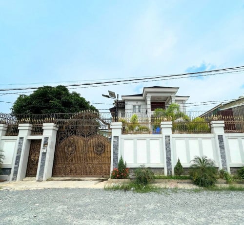 វីឡាសម្រាប់ជួល នៅភ្នំពេញថ្មី -R308