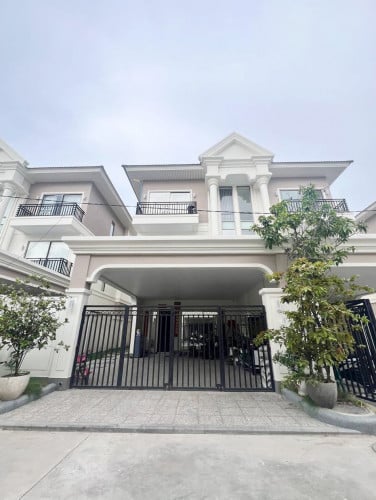 វីឡាភ្លោះសម្រាប់ជួល | TwinB Villa for rent in borey penghout  Boeung snor