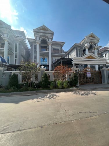 🏡វីឡាទោលសម្រាប់ជួល បុរី​ វិមានភ្នំពេញ សែនសុខ