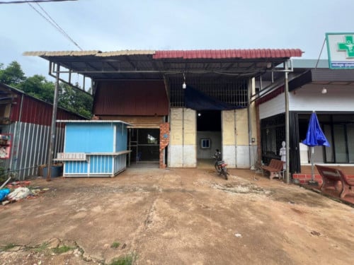 🏦Warehouse Available for Urgent Sale at a Special Price (Negotiable).