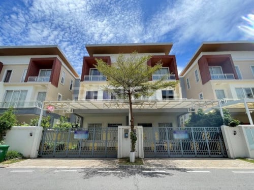 2 Twin Villa for rent at borey Orkide 6A