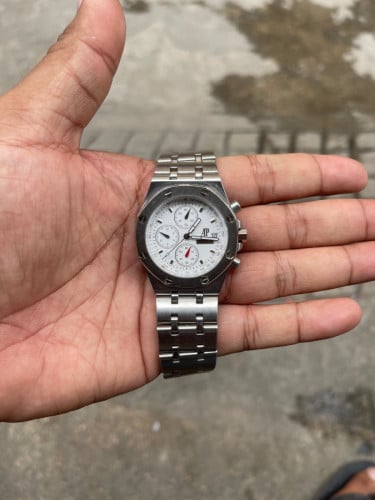 AP ប្រើថ្ម ម៉ាស៊ីនជប៉ុន