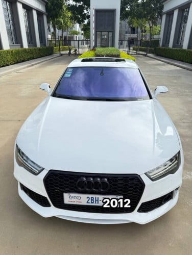 Audi A7 2012 update 2022