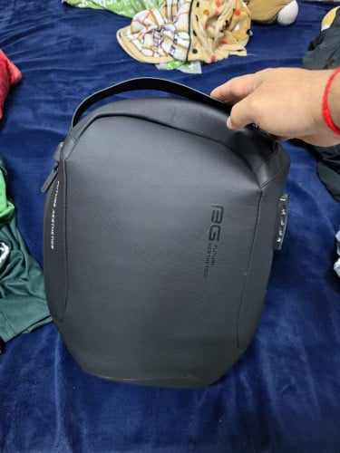 Backpack វ៉ៃចេញវិញ ធូរៗ
