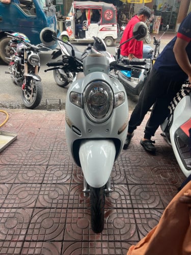 Honda Scoopy-I 2018