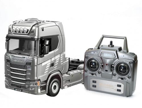 I want to Sale RC Truck model Huina 1501 & 1502 (Condition 97%)