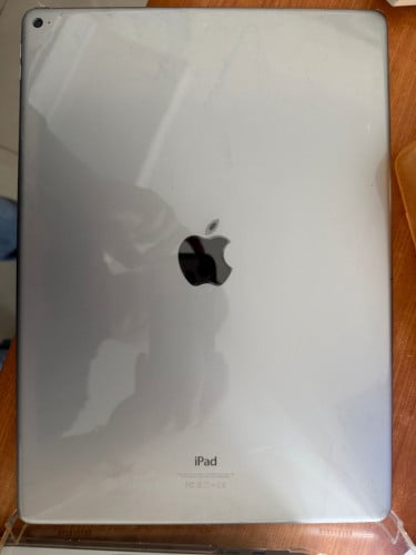 ipad 12.9" 2017 ថ្ម 98%