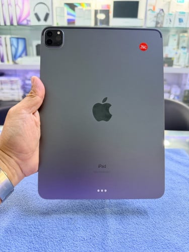 iPad Pro 11” M1 256 LL wifi
