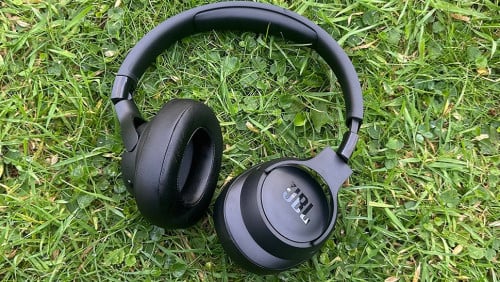 JBL Tune770 Noise Cancelling 65$ 99%