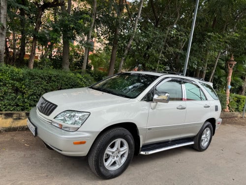 Lexus 03 ប៉ុង1 ឡានស្អាត