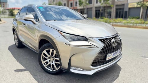 Lexus NX 200T 015 6ប៉ូតុង ប៉ុង2 គុជ3 Luxury