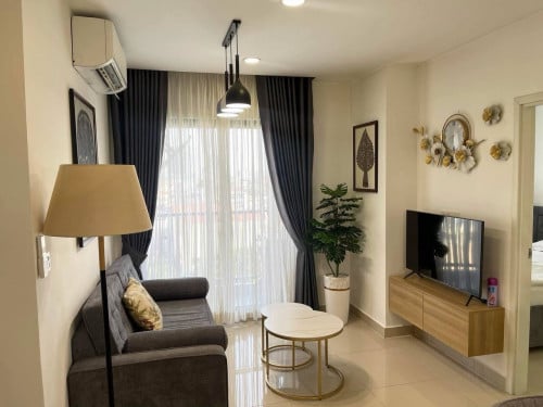 Parkland condo for rent