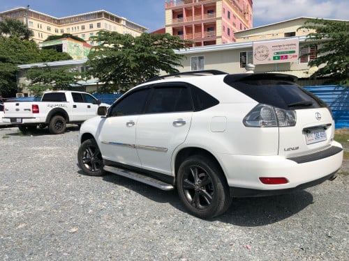 Rx400h ឆ្នាំ06 ប៉ុង1 Full ម្ចាស់ផ្ទាល់ អាគុយABS អេម ថ្នាំហ្សុីនមួយជុំ ឯកសារម្ចាស់ដើម កង់ថ្មី4គ្រាប់