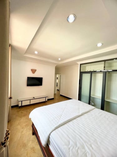 service apartment BKK3/ 3bedroom 4 bathroom