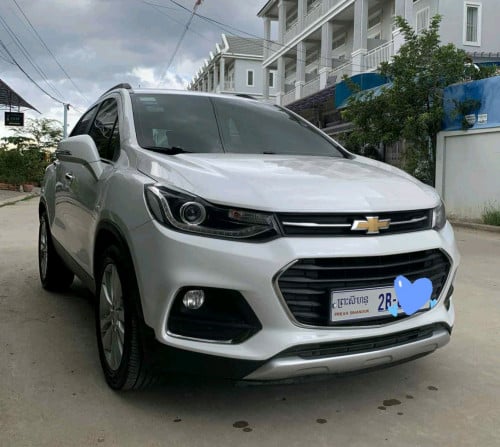 ឡានស្អាត ម្ចាសដើមផ្ទាល់ ប្រើលក្ខណគ្រួសារ