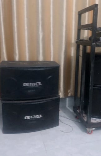 សល់បាសមួយគូចង់លក់វិញ