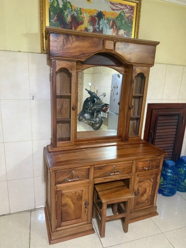 ទូរសំអាងឈើធ្នង់លាយបេង ព្រឺកៅអី 070782272