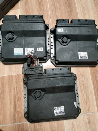 បតបញ្ជានឹងបណ្តូលម៉ូទ័របូមសាំងកាមរី០៧