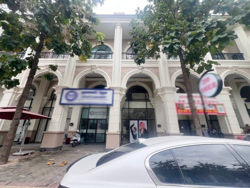 ផ្ទះអាជីវកម្ម សម្រាប់លក់ នៅបុរីប៉េងហួត បឹងស្នោរ