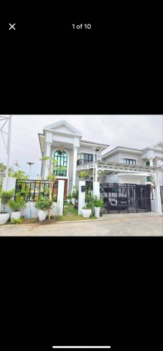 វិឡាទោលជួលនៅទំនប់កប់ស្រូវ ក្បែរផ្លូវល្បឿនលឿន