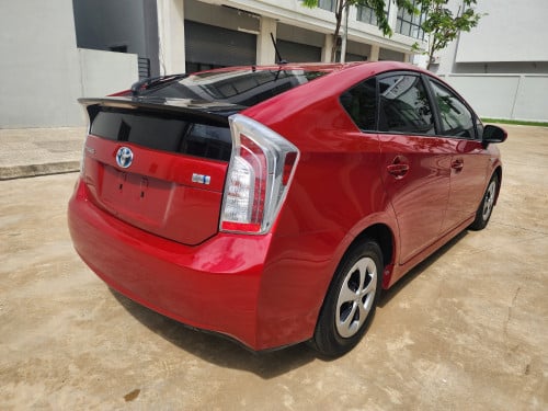 ឡានមូល ឆ្នាំ 012 អត់ច្រេះ អត់បុកប៉ះ ថ្នាំហ្ស៊ីន១ជុំ