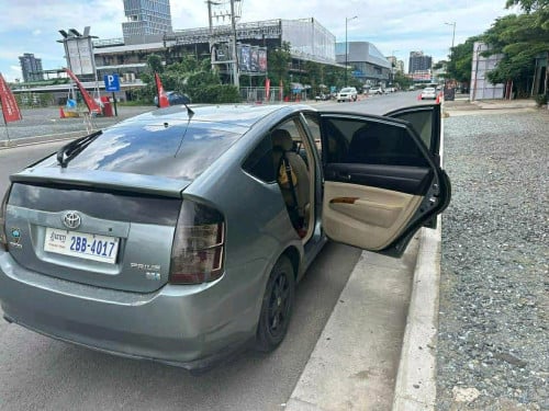 ឡានលក់ប្រញាបលុយ04ហ្វូលក្នុងលឿងឡានលេងហើយស្អាត់