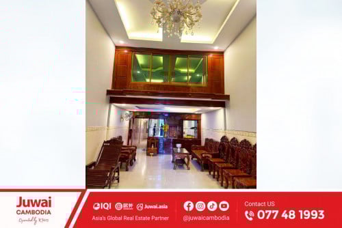 ផ្ទះសម្រាប់លក់ ក្បែរផ្សារដីហុយ 077481993