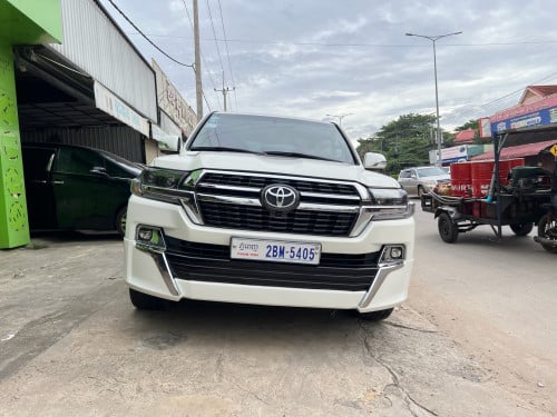 ឡង់គ្រីស័រ2008 ឡើង2021