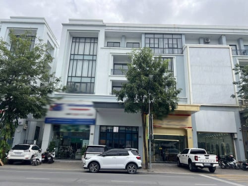 ផ្ទះអាជីវកម្ម សម្រាប់ជួល នៅបុរីជីប ម៉ុង 271 | Shophouse for Rent at Chipmonng 271