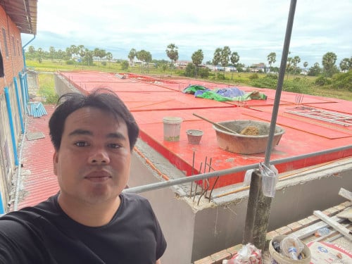 ជាងម៉ៅការសំណង់ Construction