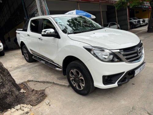 ទើបមកដល់ថ្មីMazda ឆ្នាំ021Fullម៉ាសុីន3.2ថ្មីខ្លាំងម្ចាស់ដើមទី1