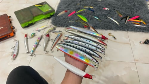 នុយពិខៀតសម្រាប់លេងសមទ្យ​👍😁ធូៗទេបង1$>5$ឬម៉ៅអោយទាំងប្រអប់​ ទិញក្រៅ  1មិនក្រោម7$ទេ