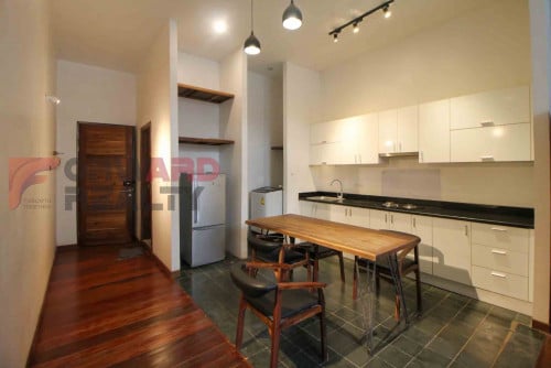 1 Bedroom Renovated Apartment available for rent in Orussey Market Area (Near Olympia City)