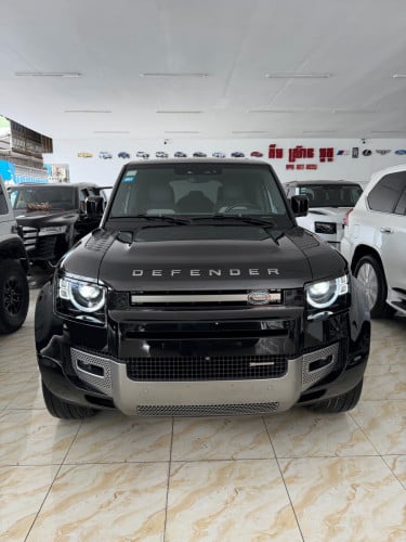 2023 DEFENDER P400 X-dynamic HSE