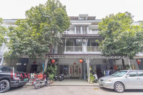 4 Bedrooms Link Villa For Rent In Borey Peng Huoth Beoung Snor