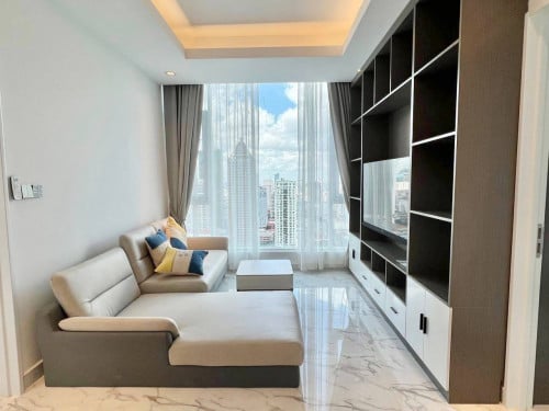 Bright and Airy in Heart of the City for Rent