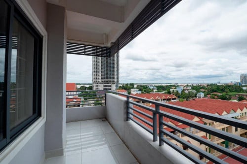 Clean and Safety unit apartment for rent in Sangkat Chroychongva.