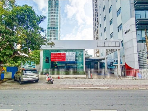 Commercial property at Boeung Keng Kang 1 (BKK1) - For Rent