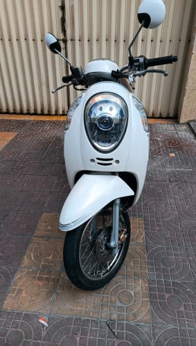 Honda Scoopy 2013