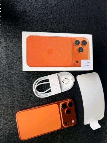 iphone 17 Pro max 512GOrange ZA 99.99%1559$