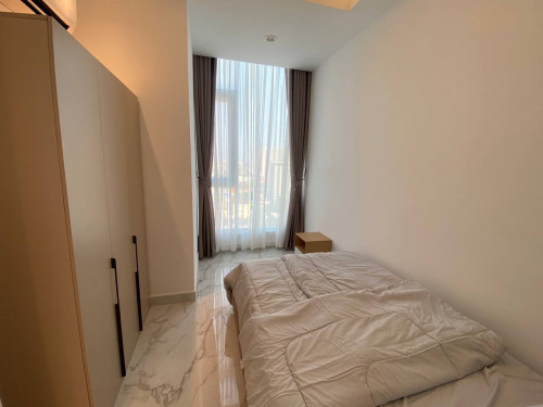 Modern 2 BR at J Tower 2