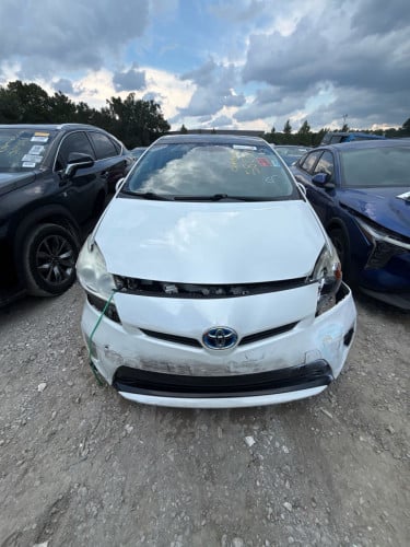 Prius 2012 (សឡា) សាង