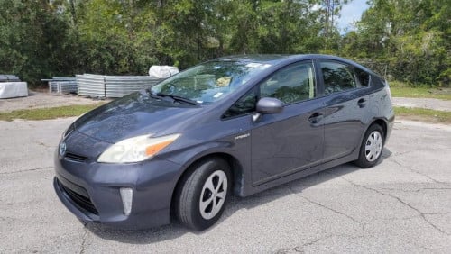 Prius 2013 Option 2 ពណ៌ប្រផេះ ក្នុងស