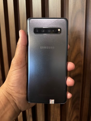 S10 5G 8g/512g (វៃដូរបាន)👉$125