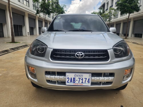 Toyota RAV4 2001 ឡានថ្មី