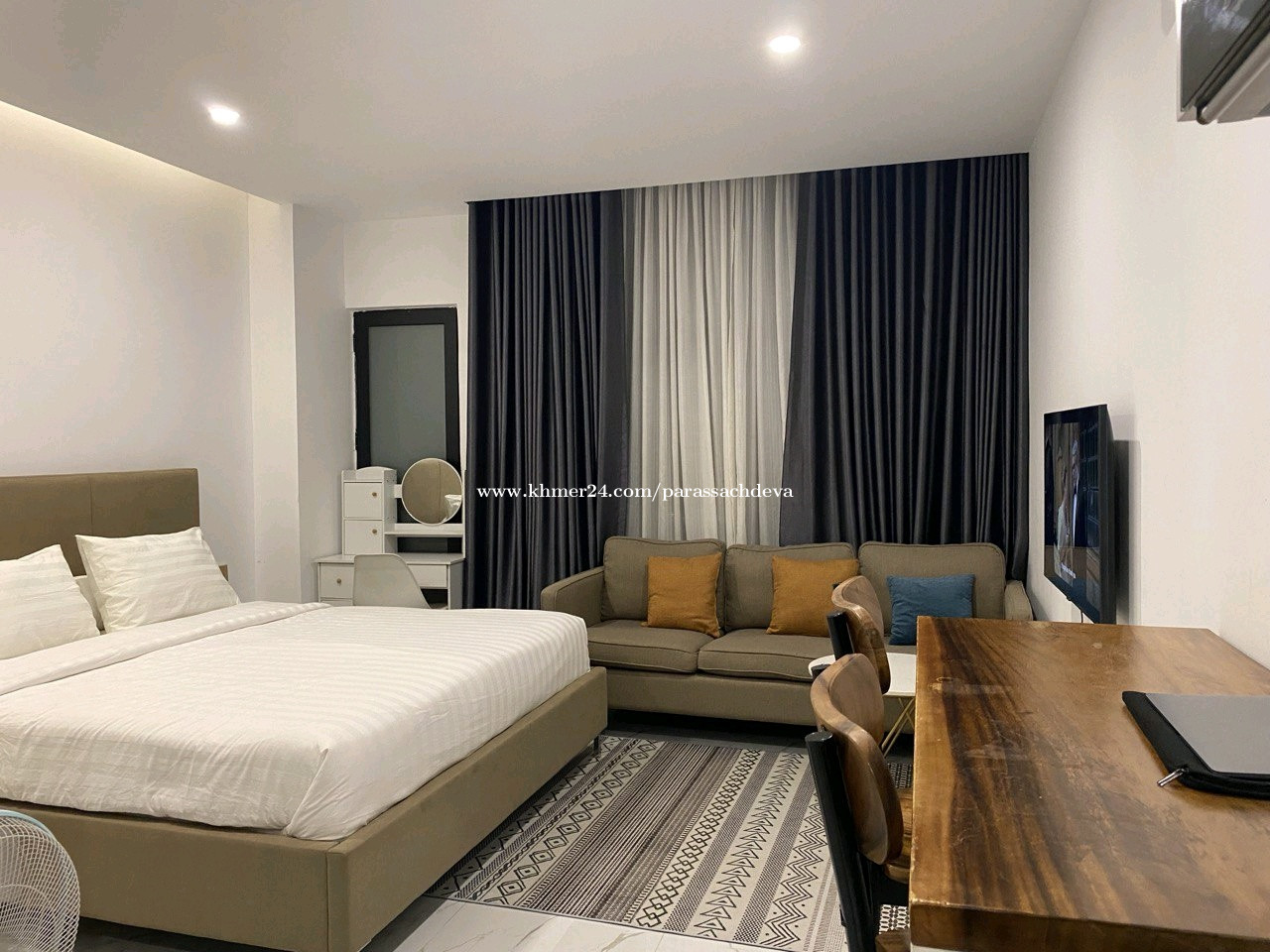 Stylish Fully-Furnished Studio Apartment in Chroy Changva - Phnom Penh ...