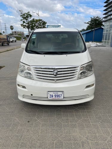 Alphard 2005
