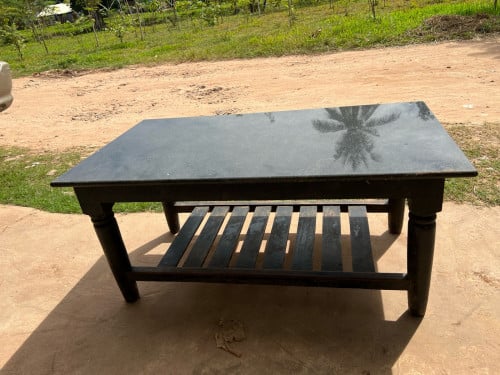 តុ ថ្មមាត ជើងតុឈើសុក្រំ