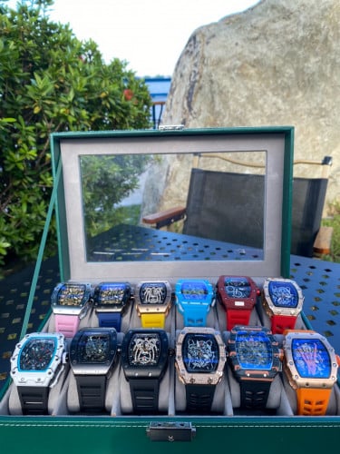 នាឡិការថ្មីប្រអប់