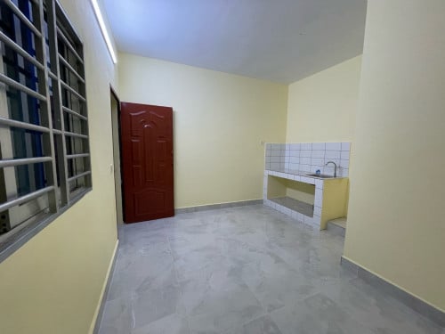 បន្ទុប់ស្អាត